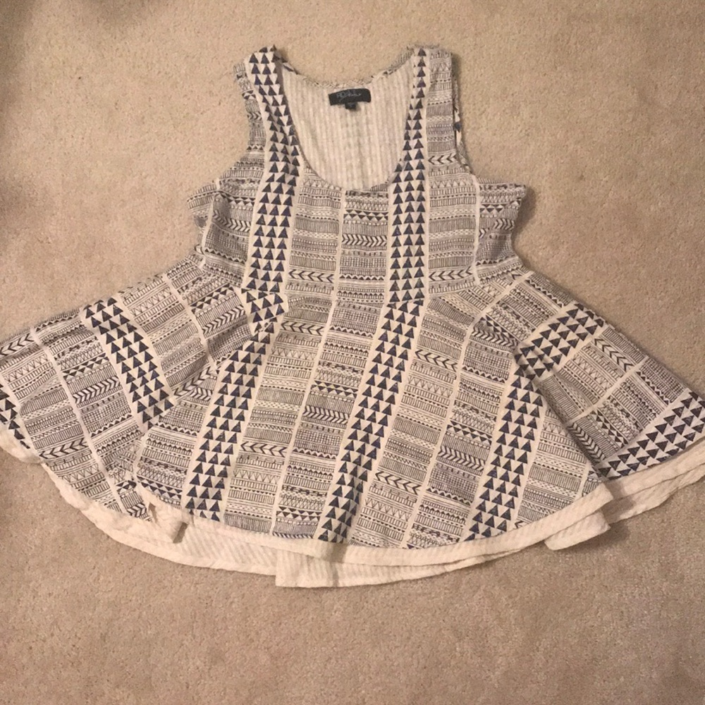 NWOT Flowy Tank Top